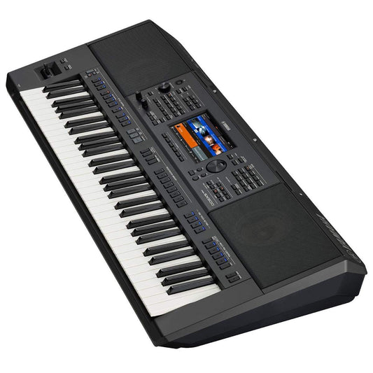 Yamaha PSR-SX900 Portable Keyboard [with AC Adapter]